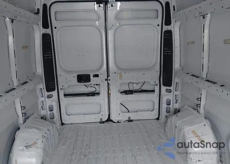 2016 Ram Promaster 1500 z USA, uszkodzony, nr VIN 3C6TRVBG1GE116780